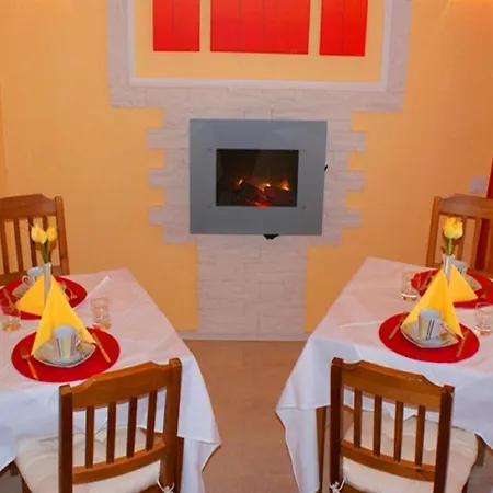 Privatpension Ulrike Homestay *